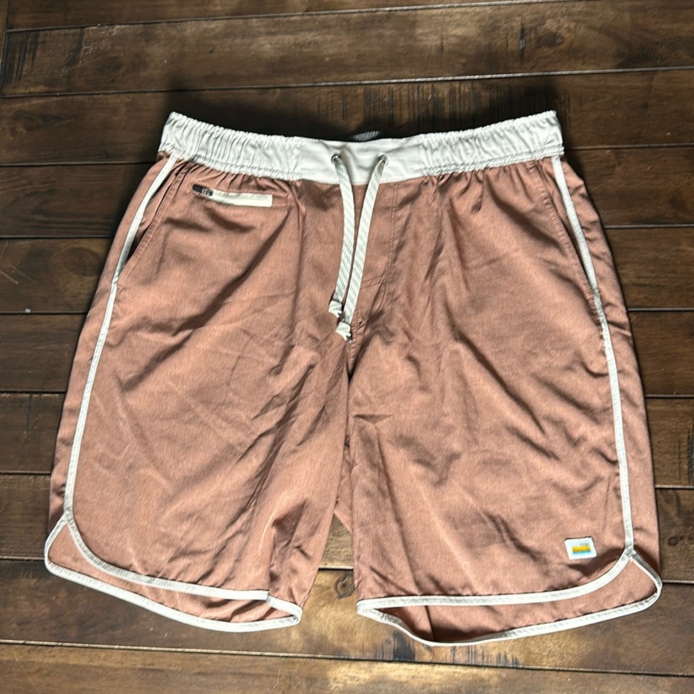 Vuori Boardshort large shorts surf